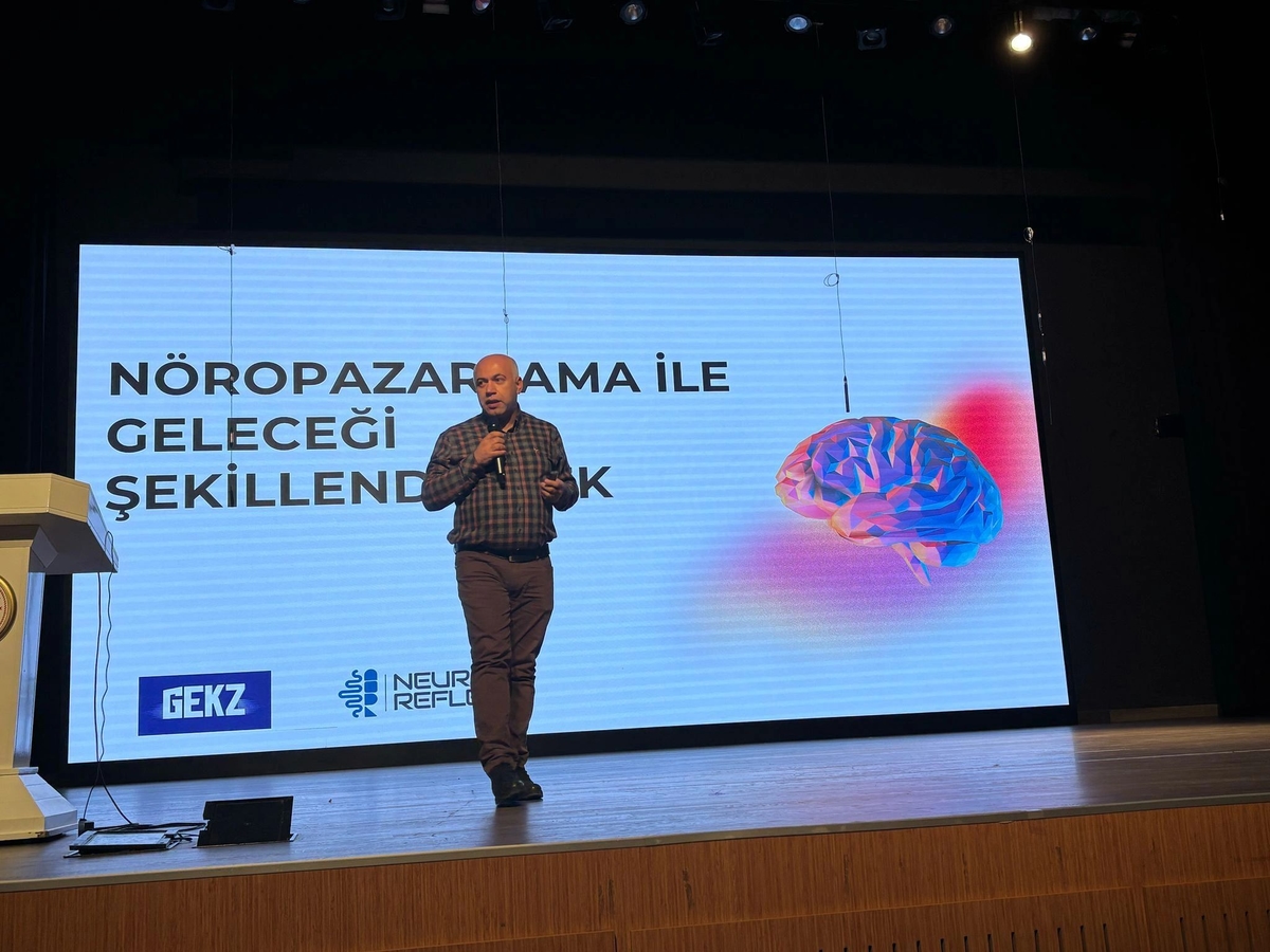 Ataköy Youth Centre | Youth and Career Summit (YCS) Talk